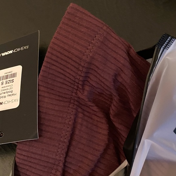 Hailey Ribbed Bodysuit 🤎 - Picture 6 of 9